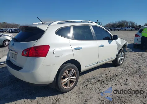 2015 Nissan Rogue Select S z USA, uszkodzony, nr VIN JN8AS5MT4FW663016